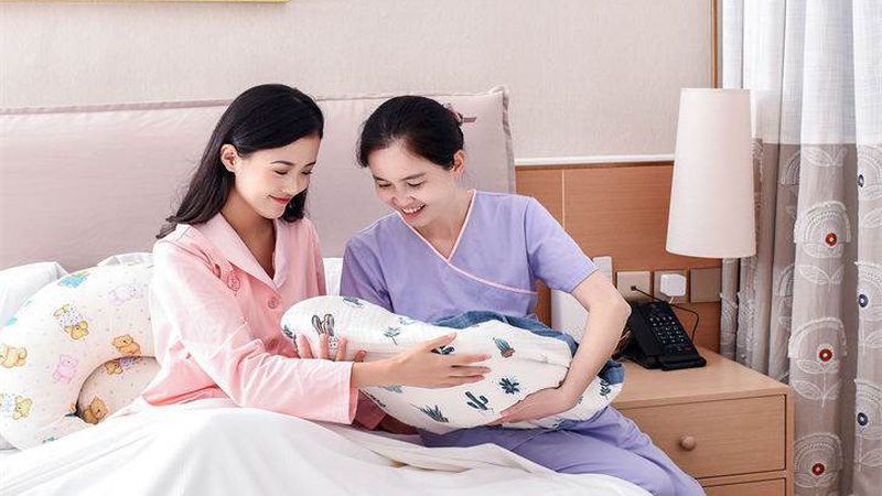 小标题：小户型月子中心的兴起